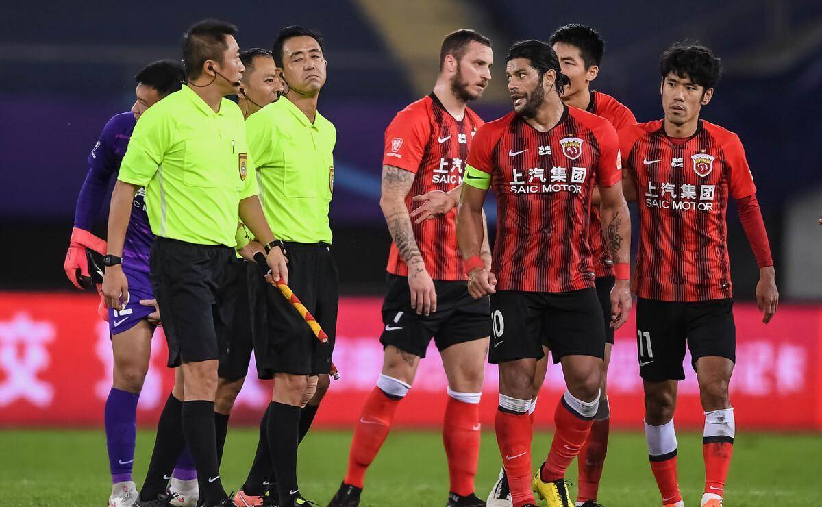 关于苏宁客场告负，跌至积分榜第四位的信息