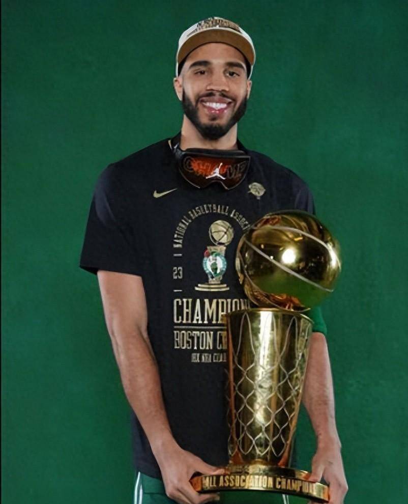 包含独行侠复兴之路，靠实力取胜令人期待的词条