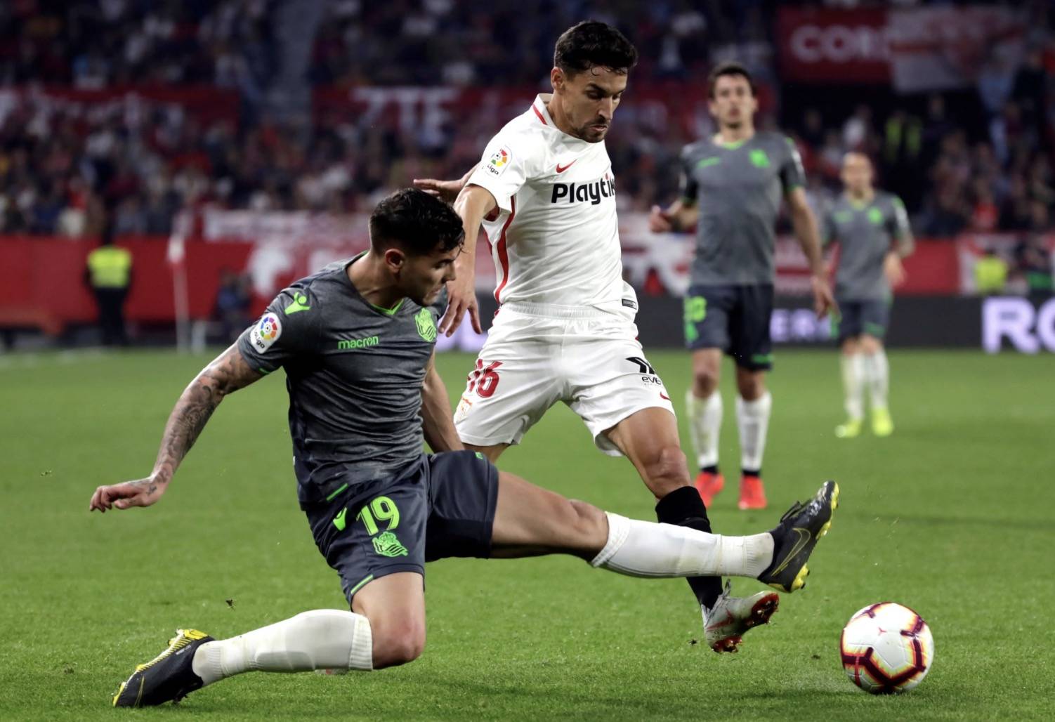 开云体育-巴塞罗那轻松战胜赫罗纳，联赛三连胜的简单介绍