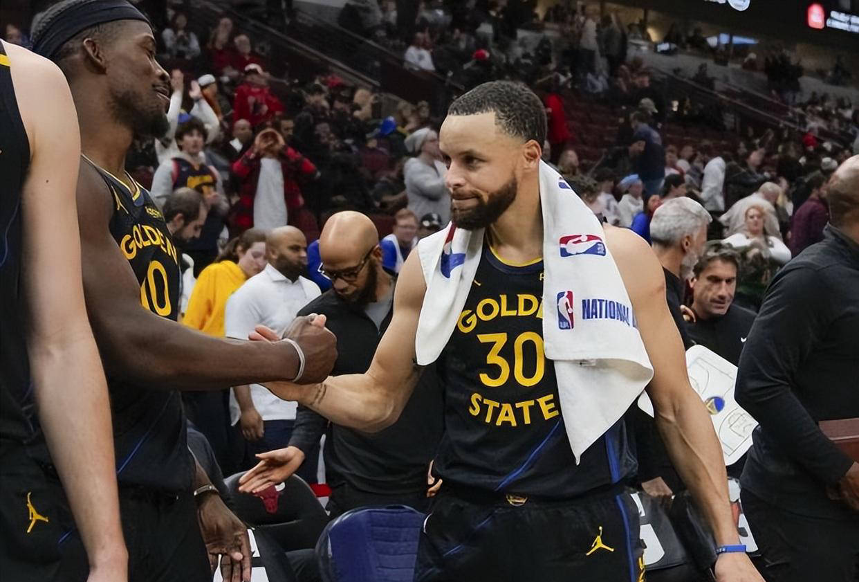 关于火力全开！球队展现攻击力，期待出色表现的信息