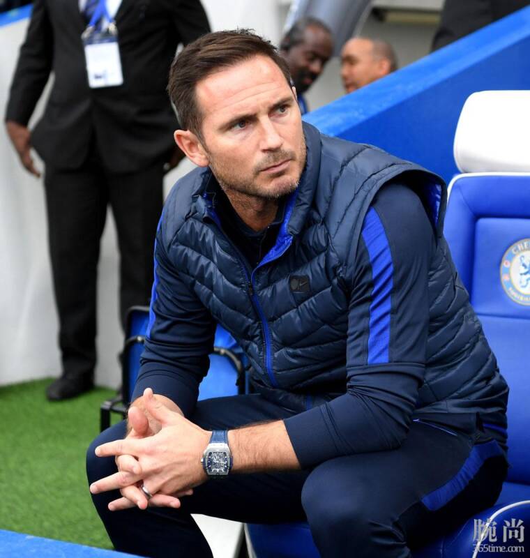 开云体育官网-惊人转折！一位经验丰富的教练带领球队创下佳绩的简单介绍