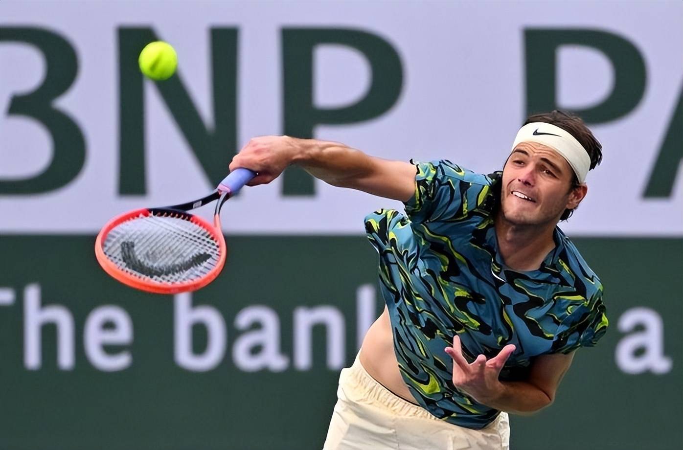 开云APP-沃特福德防守稳固，赢得球迷好评的简单介绍