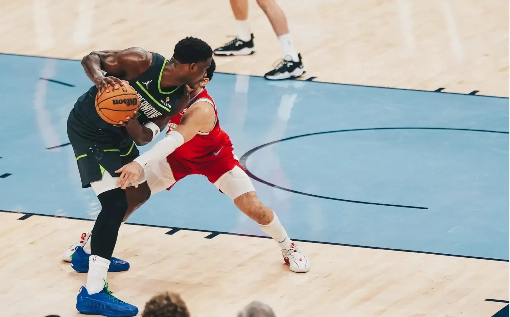 开云官网-森林狼球员伤愈归队迎接比赛挑战