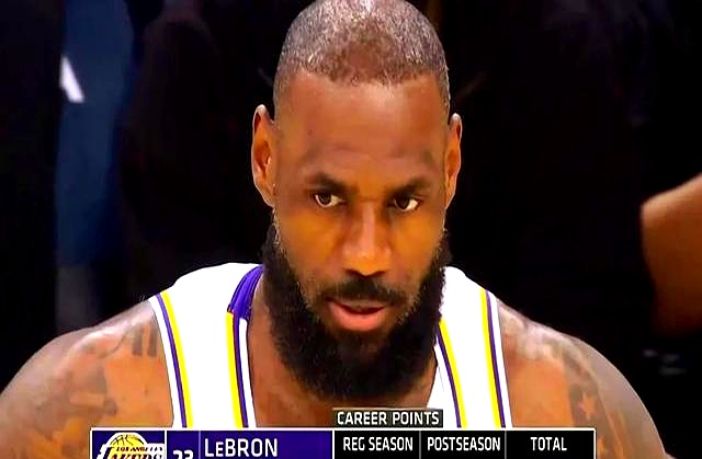 开云体育下载-包含快船主场失利！莱昂纳德力挽狂澜却难救主的词条