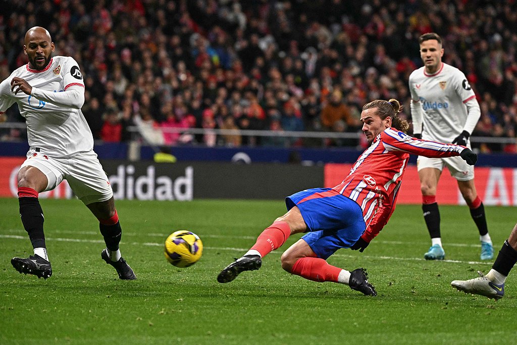 热刺轻取英格兰，格列兹曼关键助攻英超的简单介绍