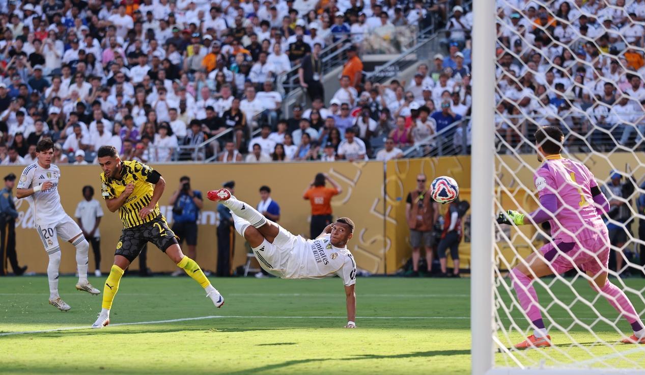 关于西班牙轻取切尔西，姆巴佩关键助攻德甲的信息