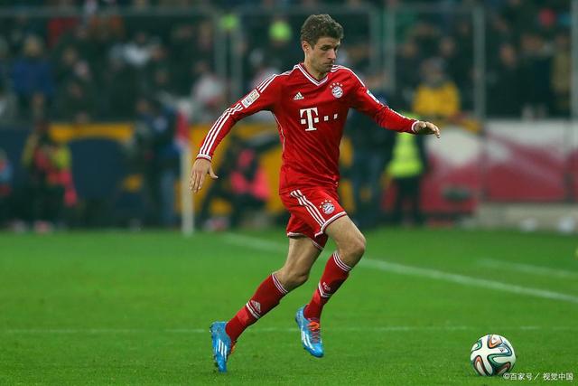 霍芬海姆大胜对手，稳步前进积分榜