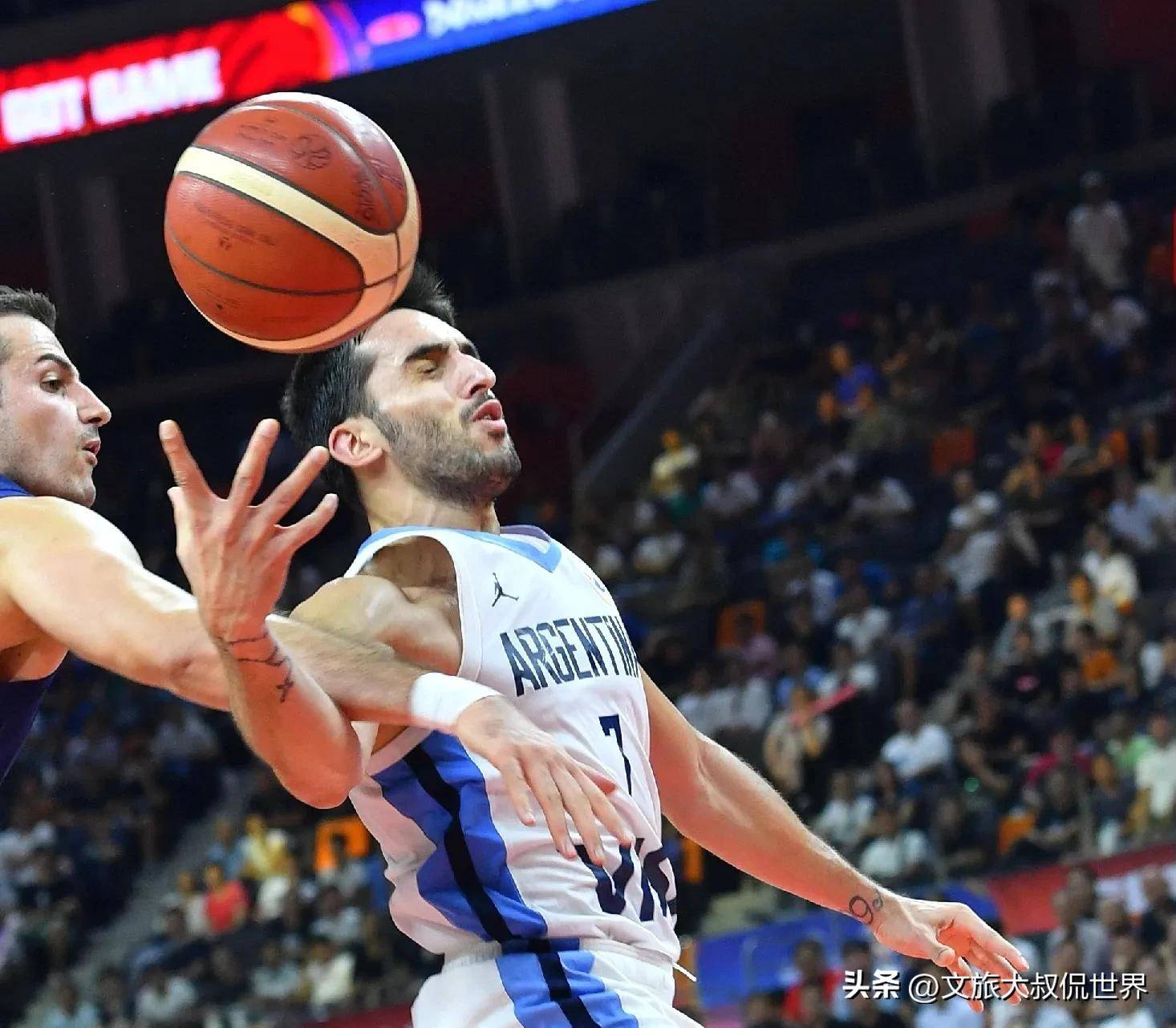 开云体育官方网站-西班牙男篮绝杀美国男篮，布克完成帽子戏法的简单介绍