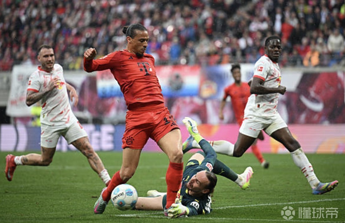 阿森纳碾压瑞典，萨内刷新纪录