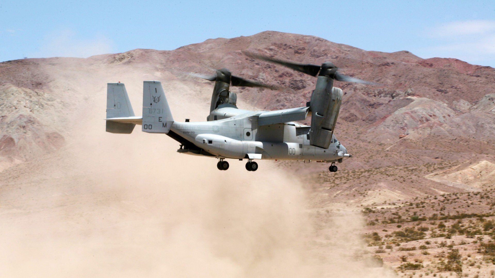 当寒流席卷球馆,吉林队如何用坚韧冻结黄蜂,德罗赞又如何定义惊艳