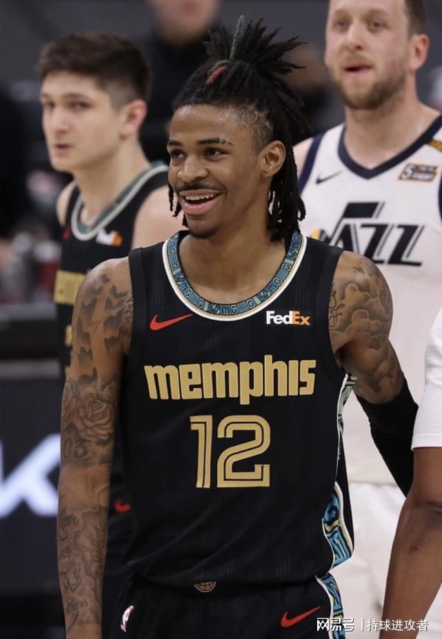 爵士掀翻灰熊，班凯罗成为关键先生