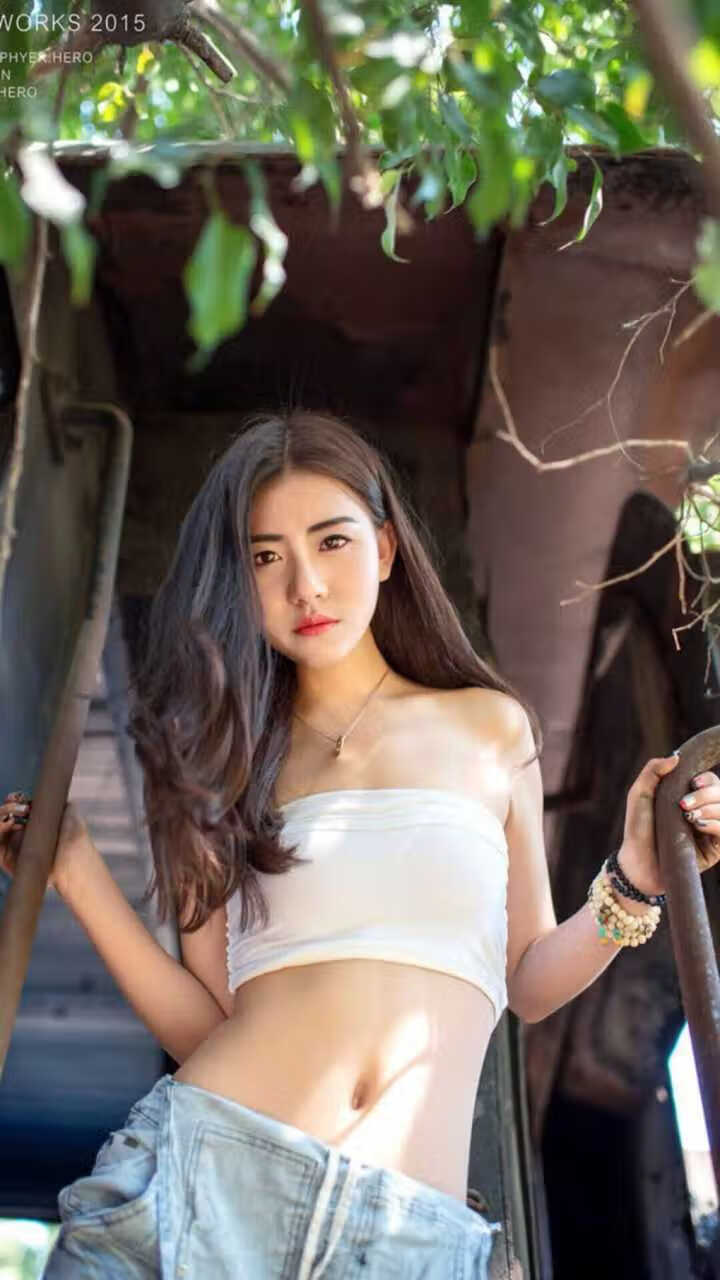 铁卫满分与团队凯旋，现代足球的个体辉煌与集体风暴