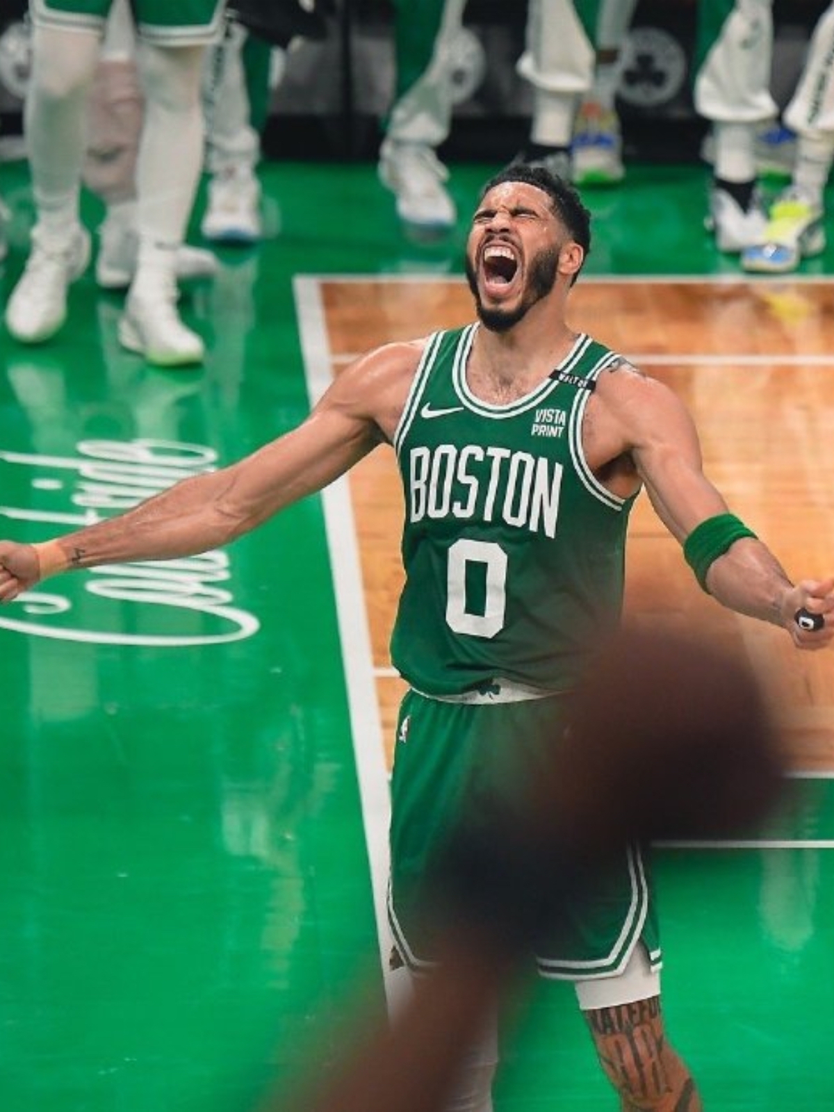 NBA总决赛之夜，塔图姆高光表现